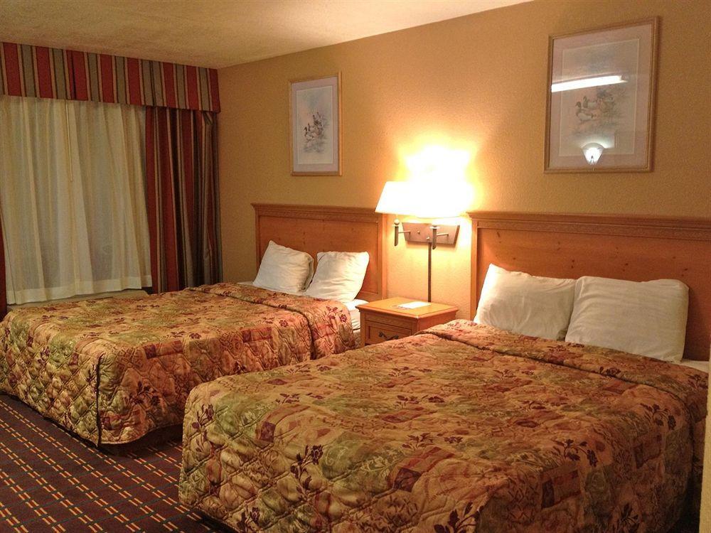 Regency Inn Pigeon Forge Exterior photo
